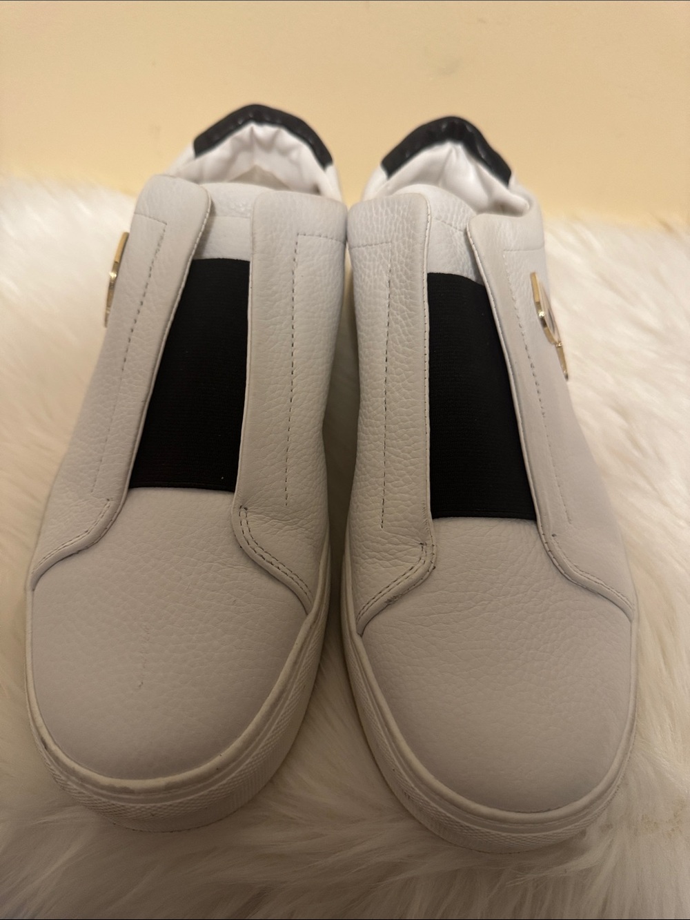 Karl Lagerfield Womens Ceci Sneaker White Size Size 10M